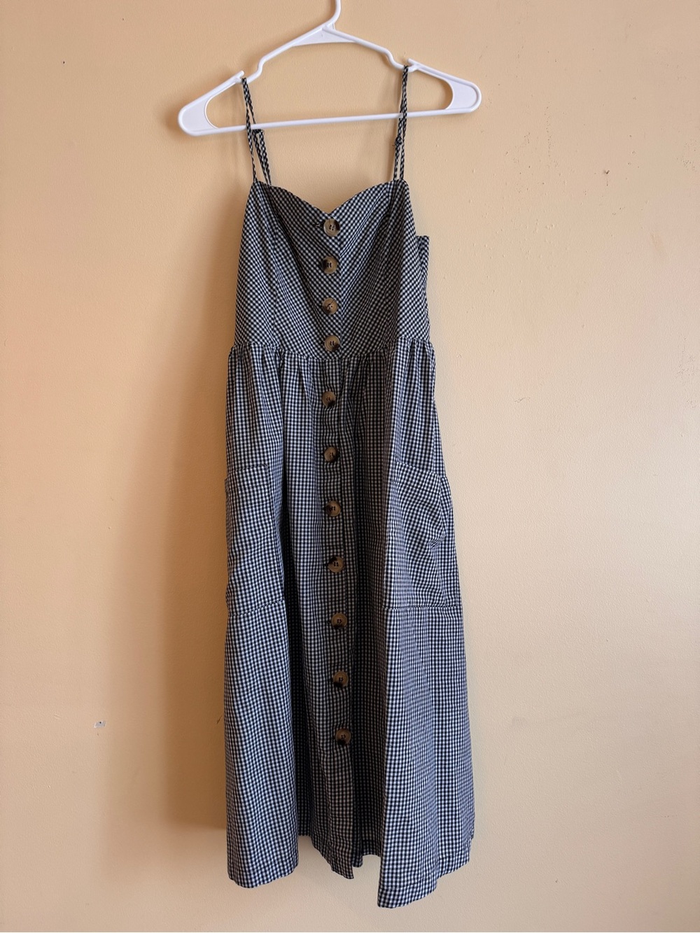 Gingham Midi Dress with Sweetheart Neckline and Big Pockets